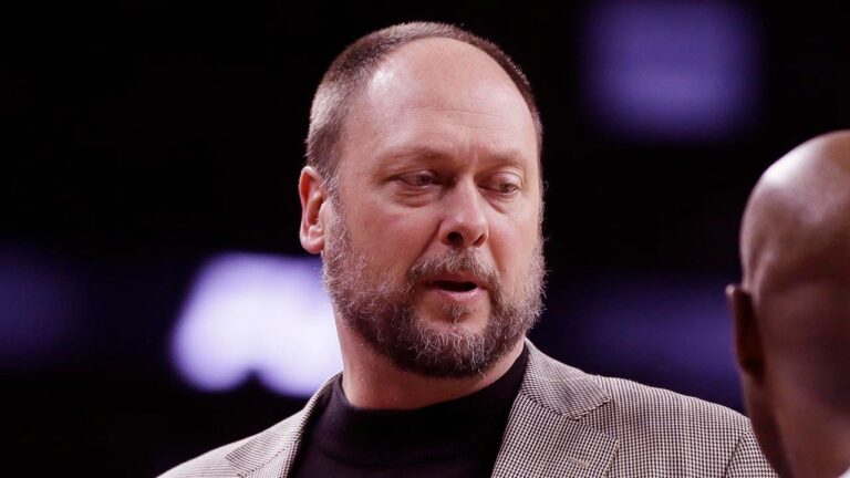 Former UNC basketball captain, NBA star and G League coach Joe Wolf dies at 59: 'He will be missed'