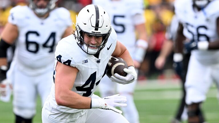 No. 4 Penn State pulls off a 'flag football' trick play that leads to an epic touchdown against USC